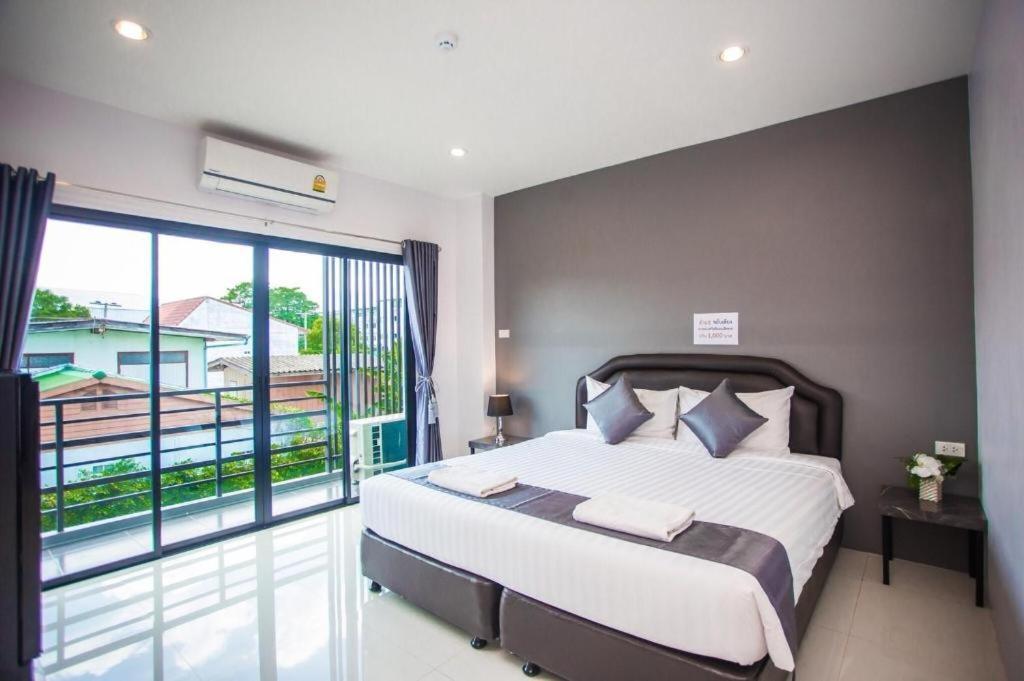 The Bed Hotel Phitsanulok Exteriér fotografie